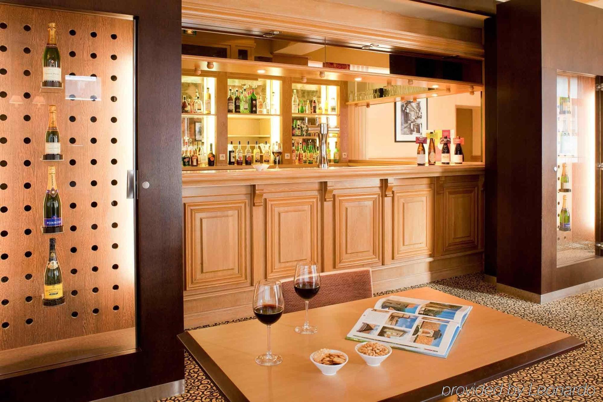 Mercure Calais Centre Restauracja zdjęcie